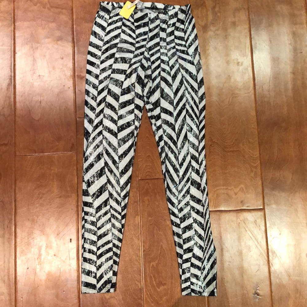 “A Maze” leggings